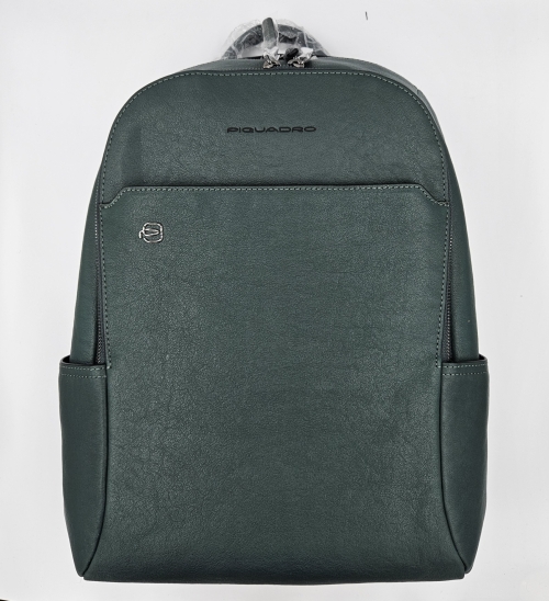 Рюкзак Piquadro CA3214B3/VE3 кожаный зеленый Black Square 39 х 27,5 x 15 см