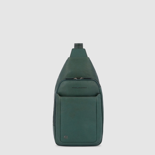 Сумка-рюкзак с одной лямкой Piquadro CA4827B3/VE3 зеленая39 x 20 x 10 см
